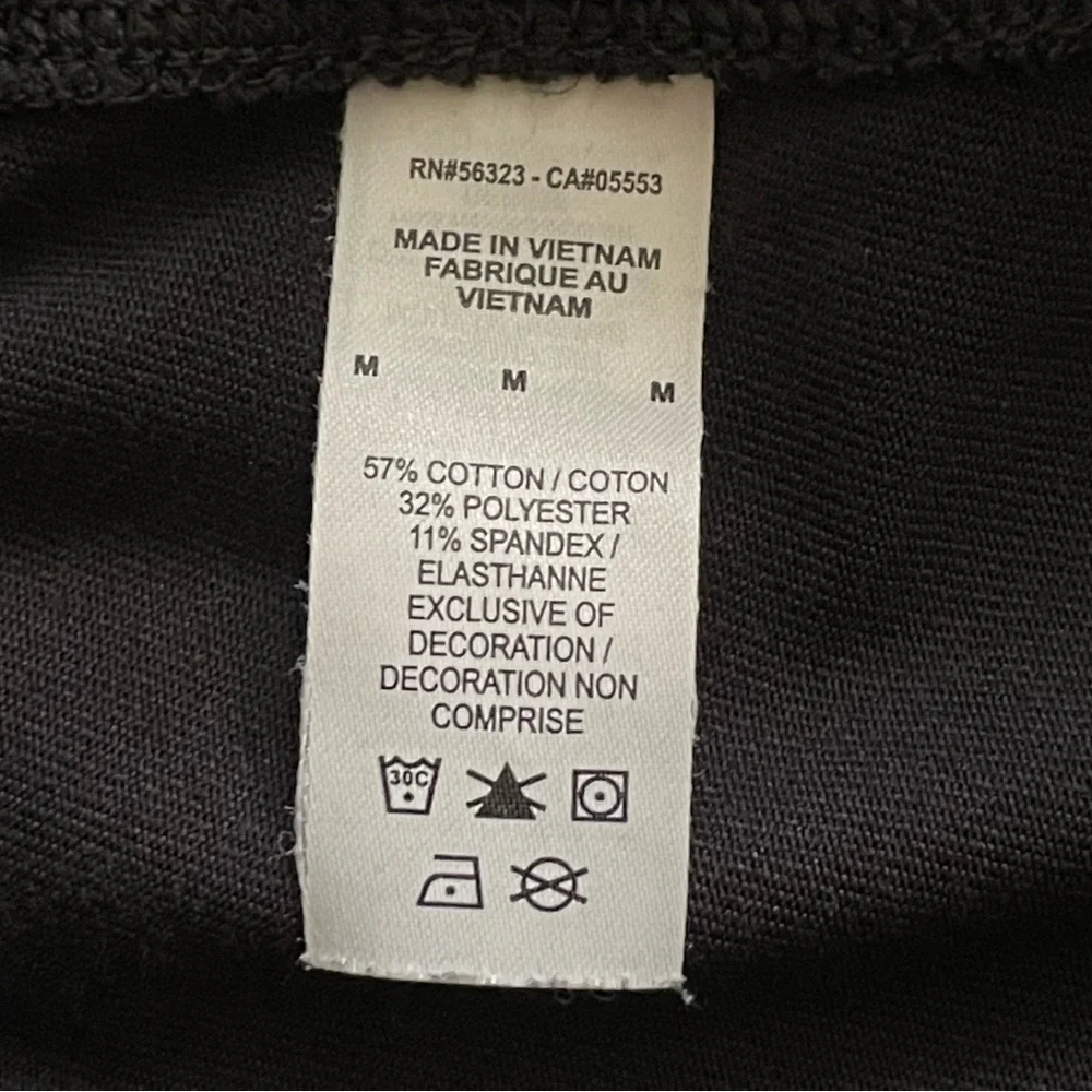 Nike Sportswear Essential High Rise Leggings - Picture 8 of 10